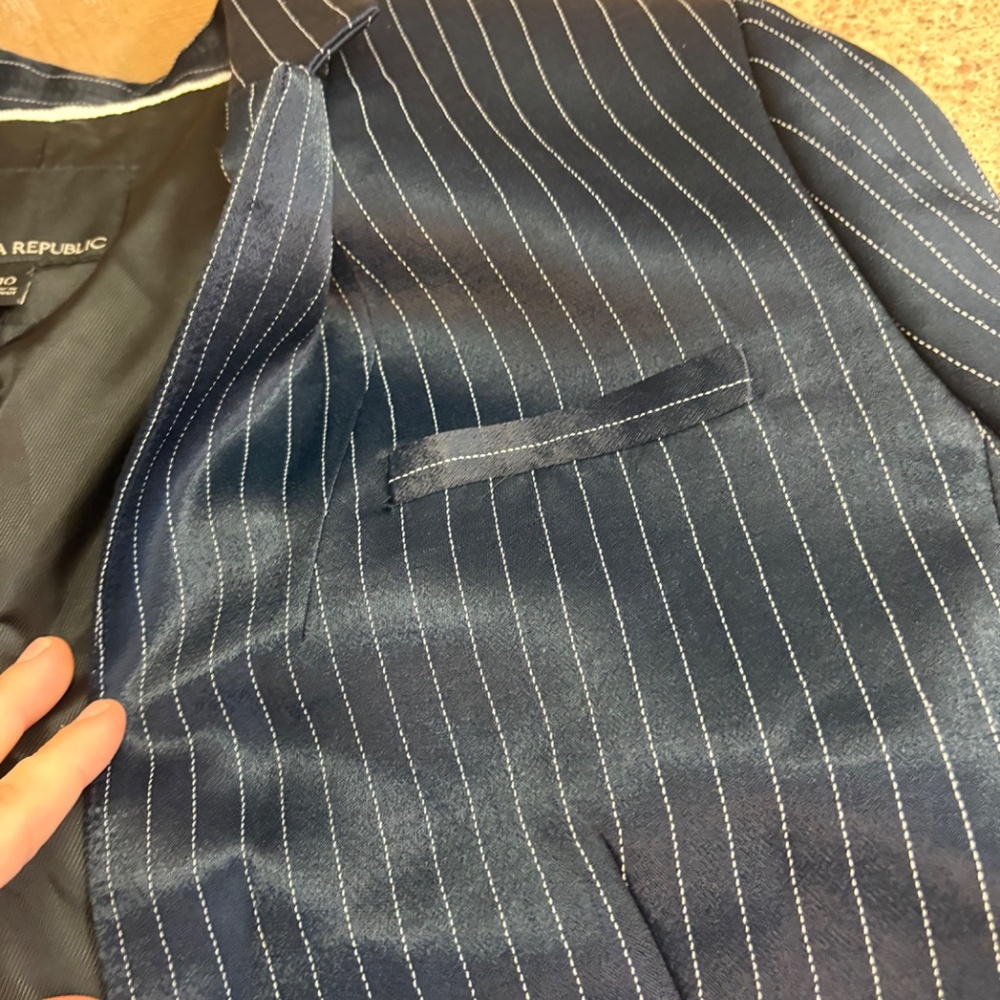 Banana Republic Navy Pinstripe Blazer - Picture 6 of 14